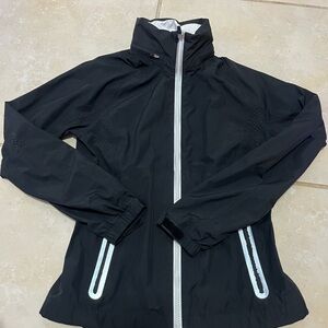 Zero Restrictions Women's Black hoodie with Reflective Accents